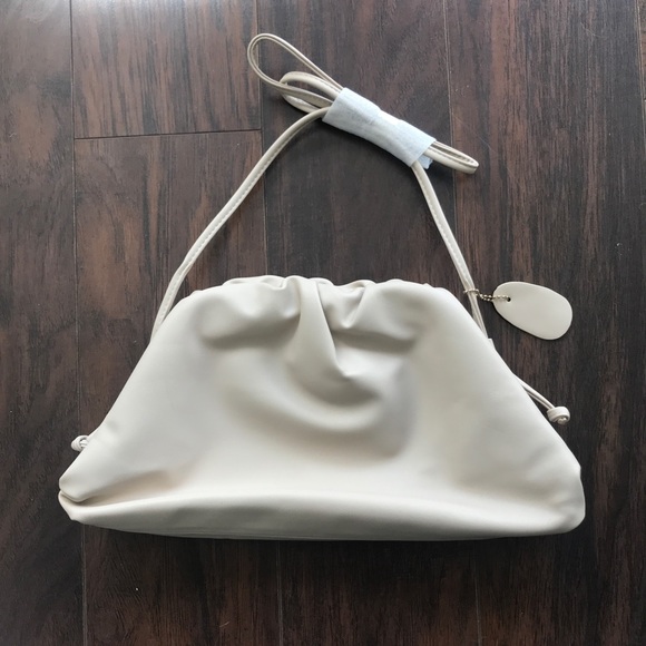 Vegan Leather Clutch - Picture 3 of 3